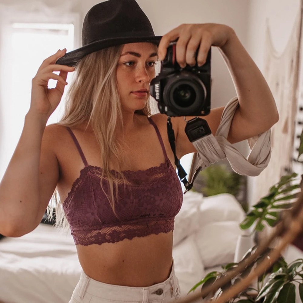 Layered in Lave Bralette. NEW mauve